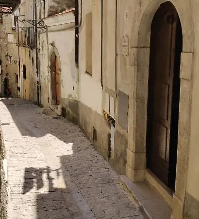 Le Tre Torri Bed & Breakfast Maranola
