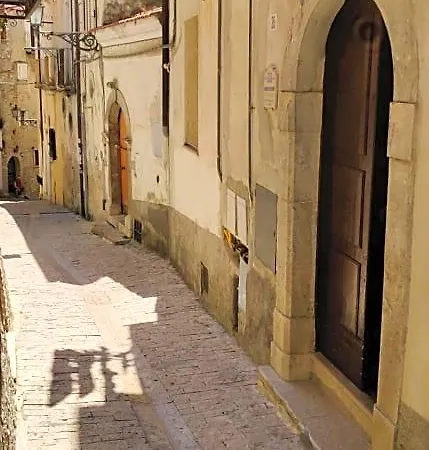 Le Tre Torri Bed & Breakfast Maranola